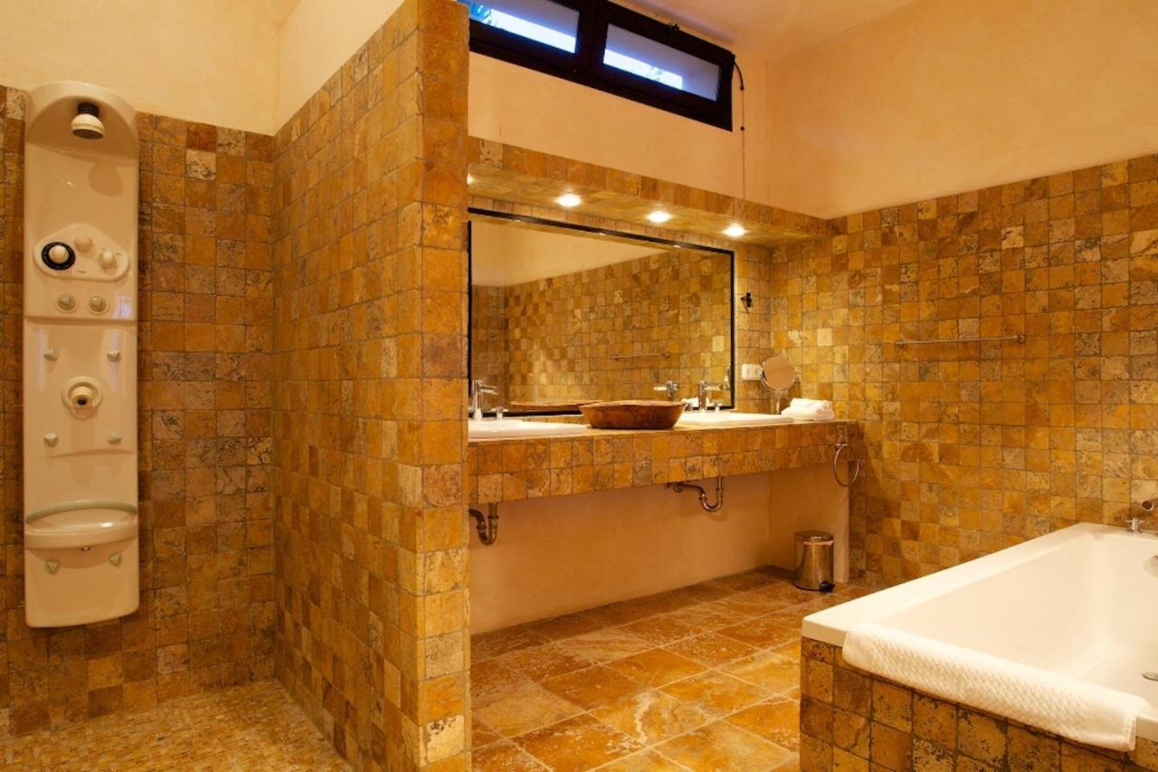 Exquisite Ibiza I Secluded Hillside Location I Casa Jardin I 6 Bedrooms I Close To Ibiza Town I Sea Views I * Sant Josep de sa Talaia